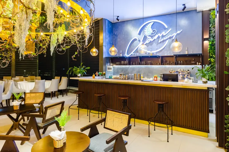 Chàm Lounge ở sảnh Mường Thanh Holiday Suối Mơ