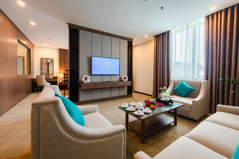 Phòng khách riêng của Executive Suite ở Mường Thanh Holiday Suối Mơ
