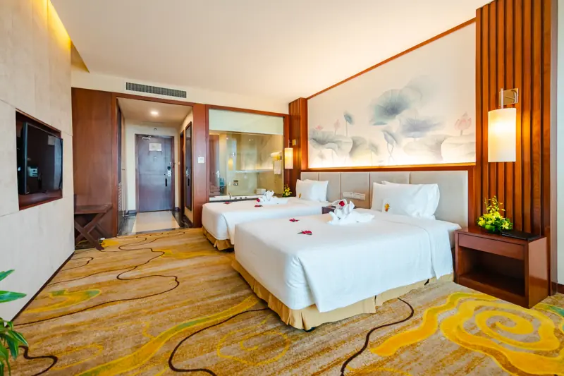 Phòng Premium Deluxe Twin hai giường đơn ở Mường Thanh Luxury Quảng Ninh